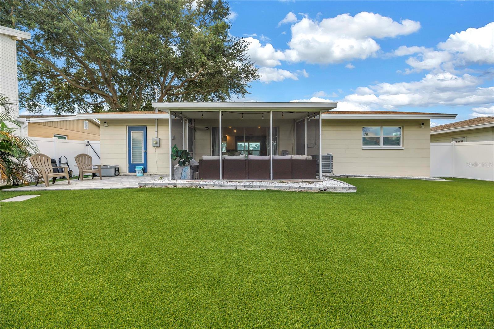 8001 RIDGE ROAD, Seminole, FL 33772