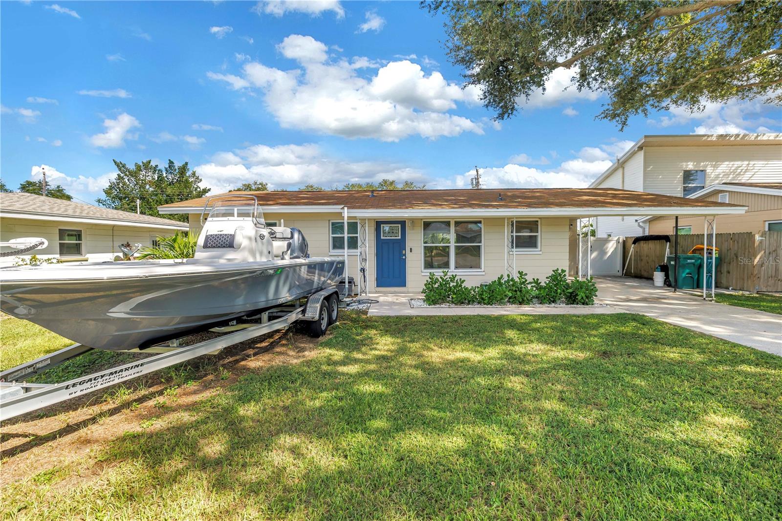 8001 RIDGE ROAD, Seminole, FL 33772