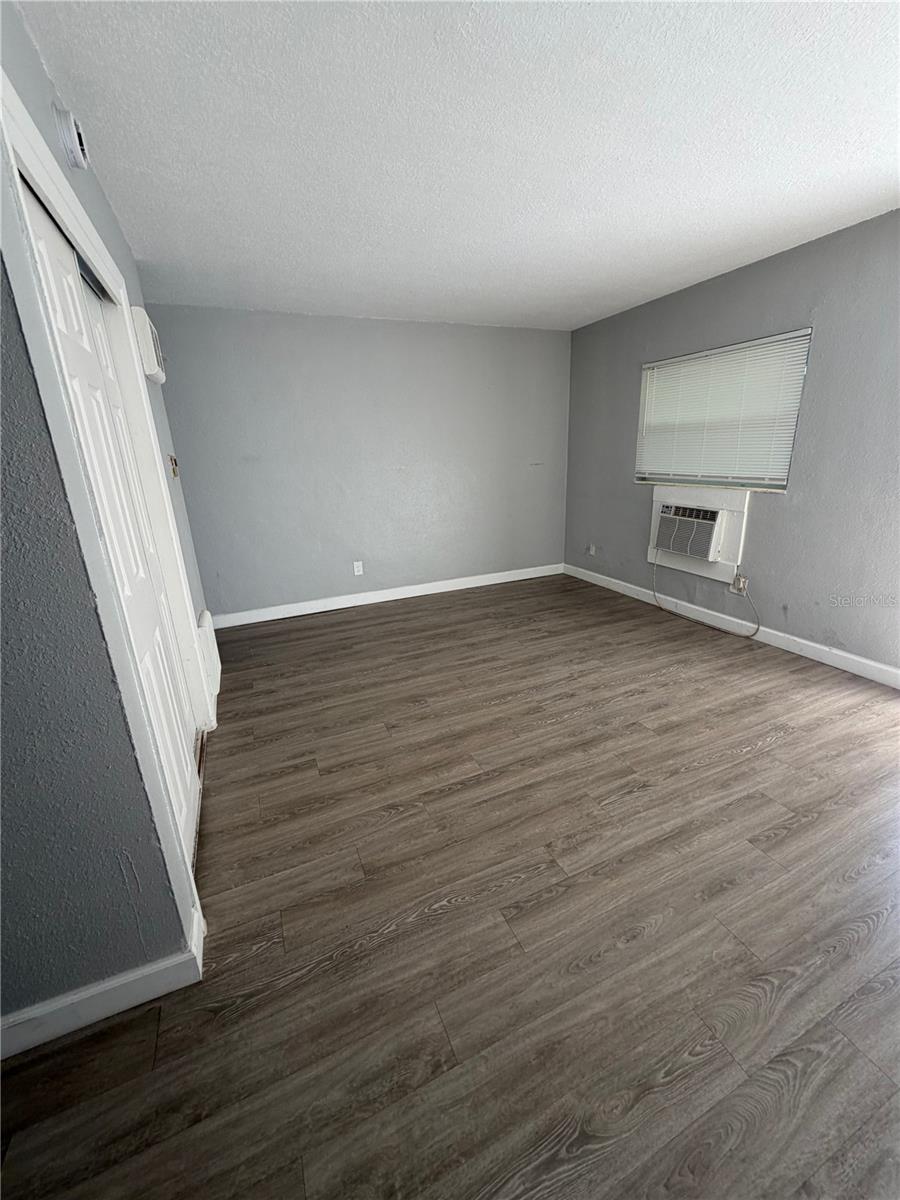 865 5TH AVENUE N, #5, St Petersburg, FL 33701 865 5TH AVENUE N, #5, St Petersburg, FL 33701