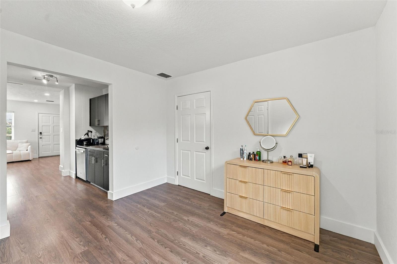 3606 W BAY TO BAY BOULEVARD, Tampa, FL 33629