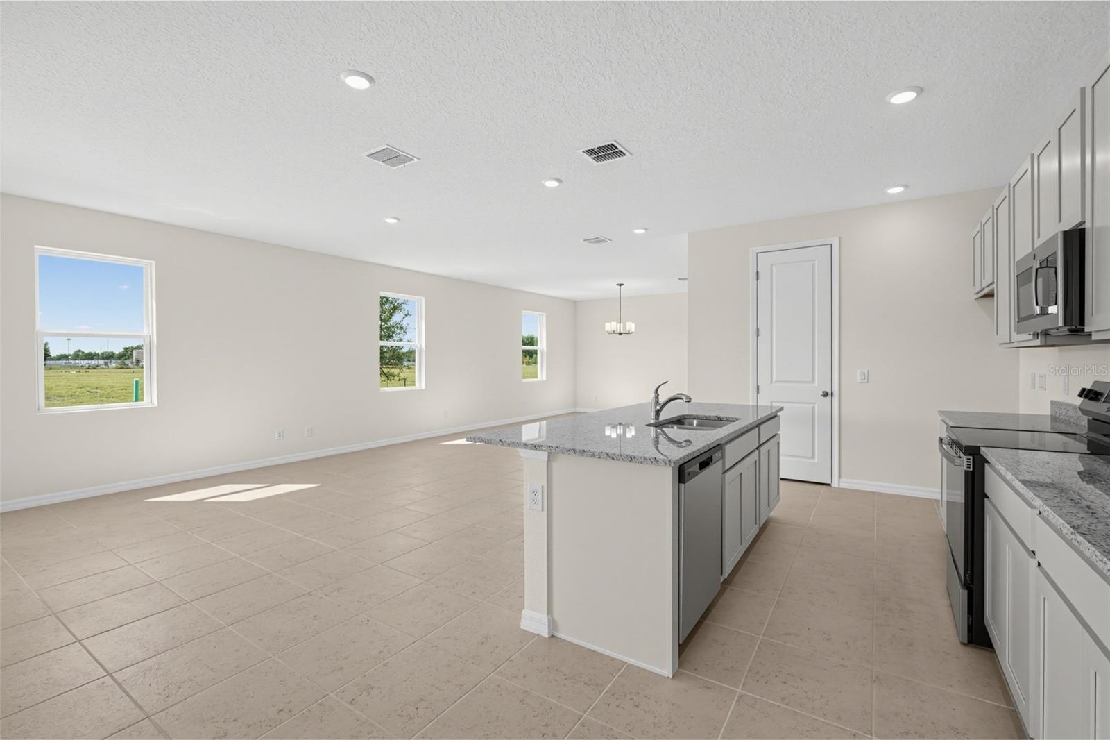 2677 BROADWING STREET, Kissimmee, FL 34746