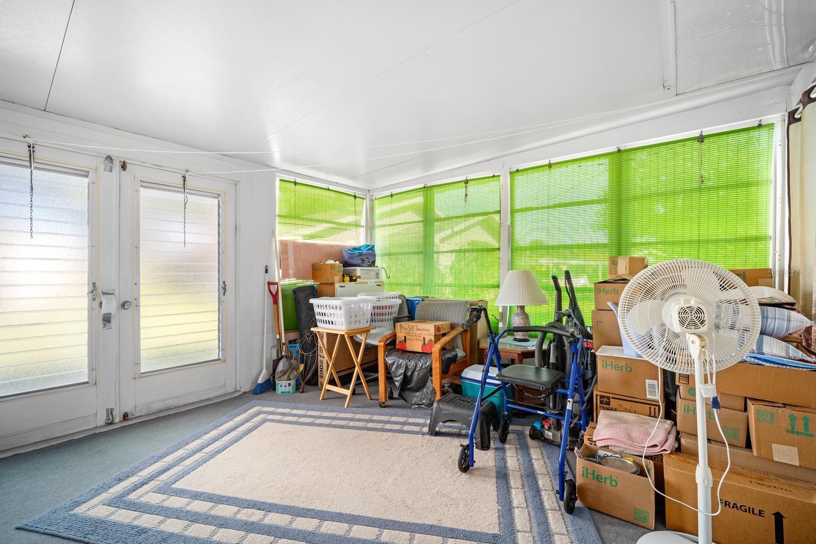 1906 CANTERBURY LANE, #32, Sun City Center, FL 33573