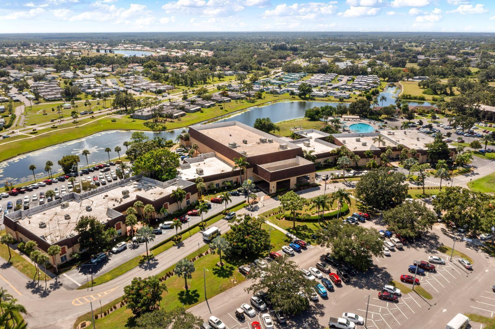 1906 CANTERBURY LANE, #32, Sun City Center, FL 33573