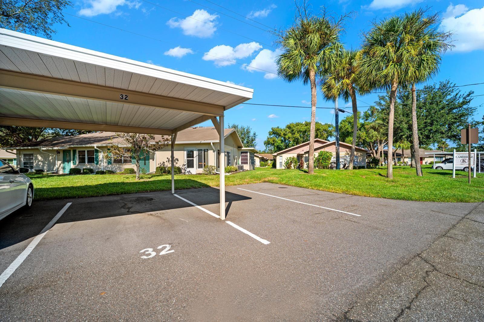 1906 CANTERBURY LANE, #32, Sun City Center, FL 33573