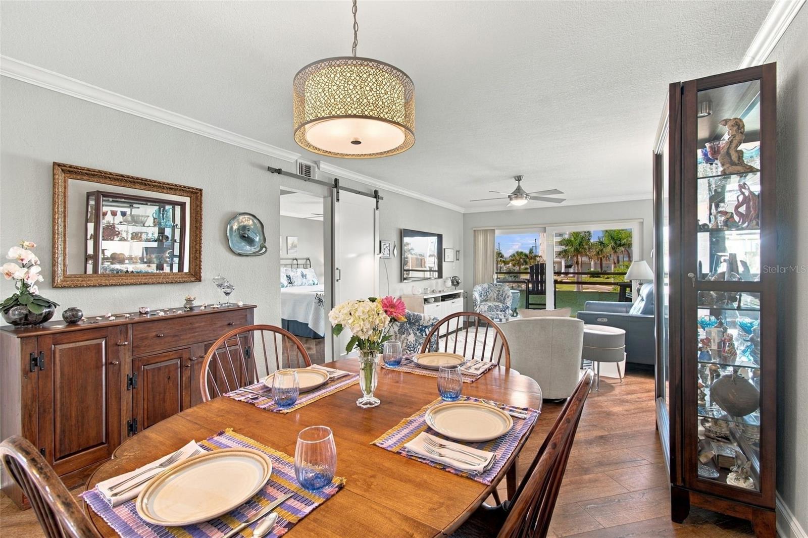dining to family room