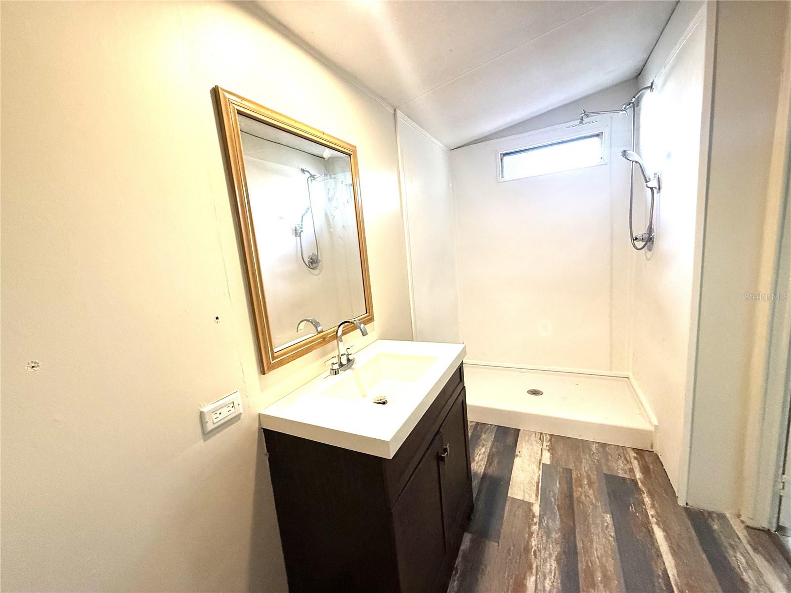 Owners Bathroom