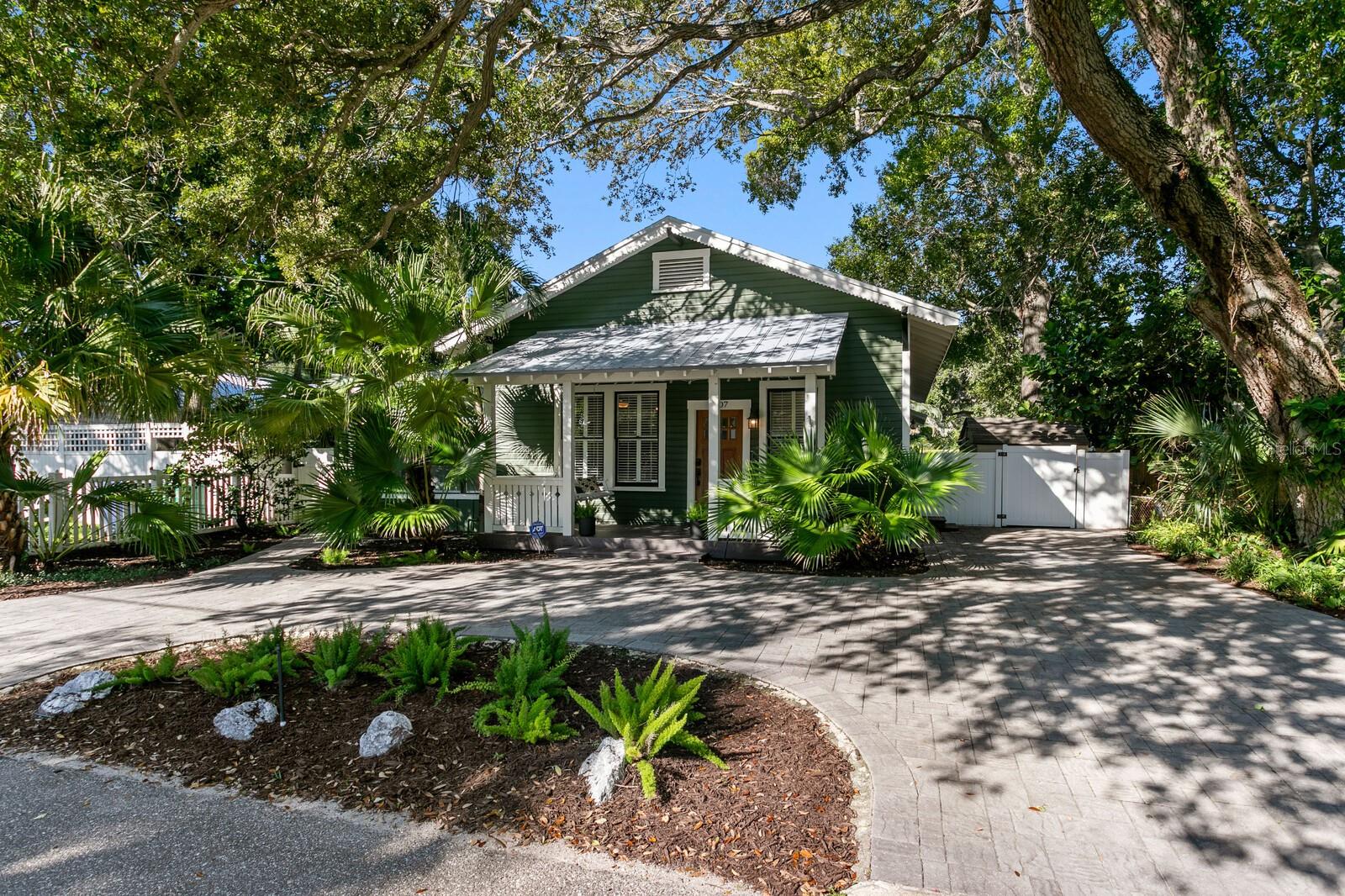 5407 S RUSSELL STREET, Tampa, FL 33611
