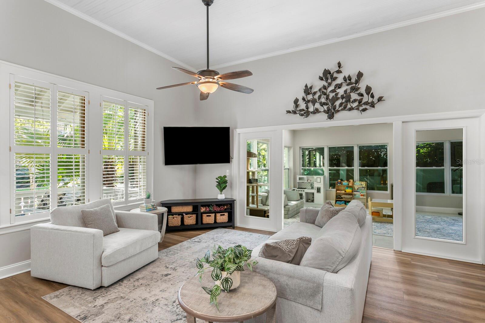 5407 S RUSSELL STREET, Tampa, FL 33611