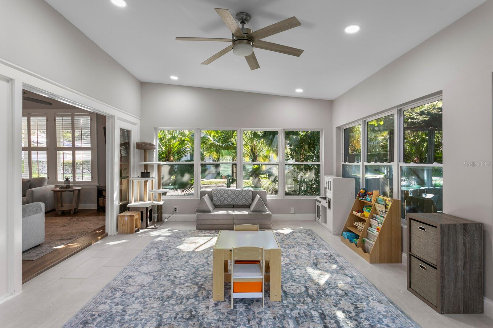 5407 S RUSSELL STREET, Tampa, FL 33611
