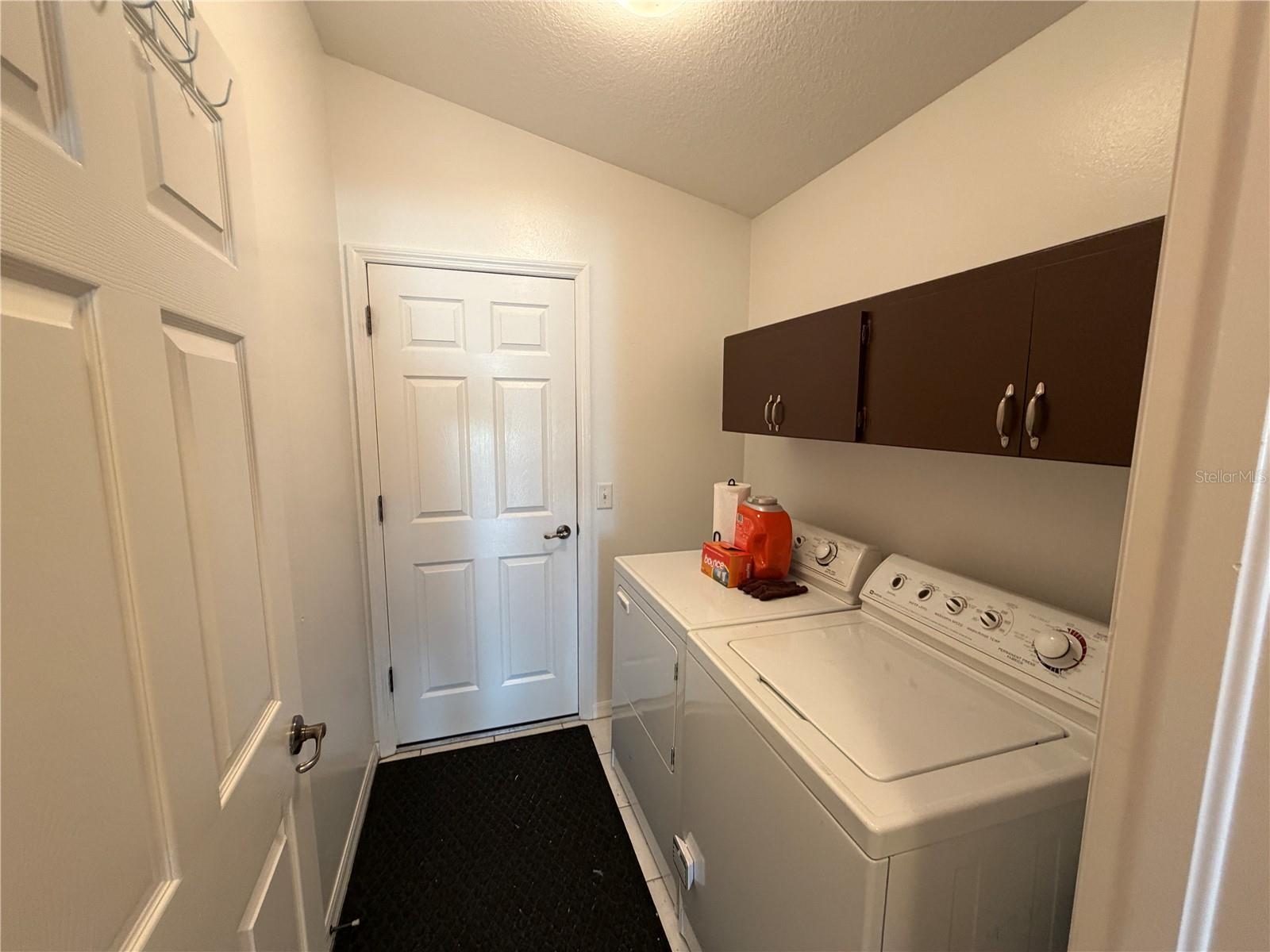 546 TROUT LANE, Oldsmar, FL 34677 546 TROUT LANE, Oldsmar, FL 34677