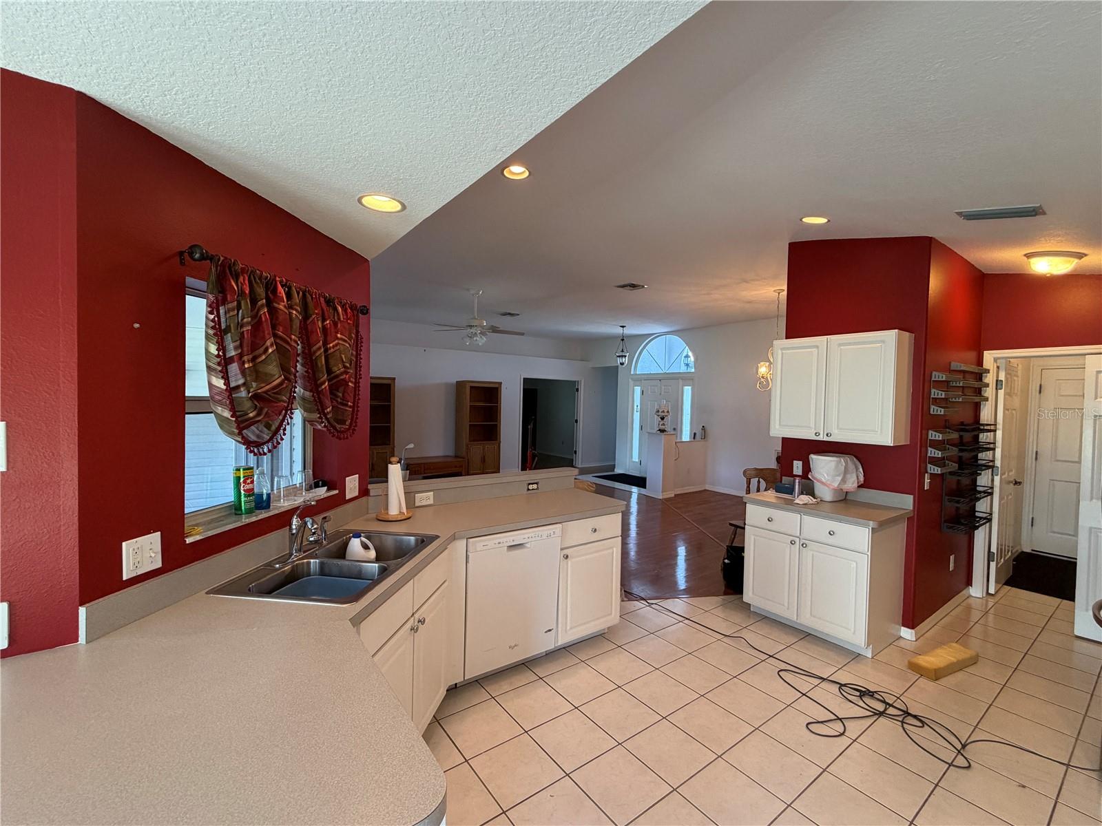 546 TROUT LANE, Oldsmar, FL 34677