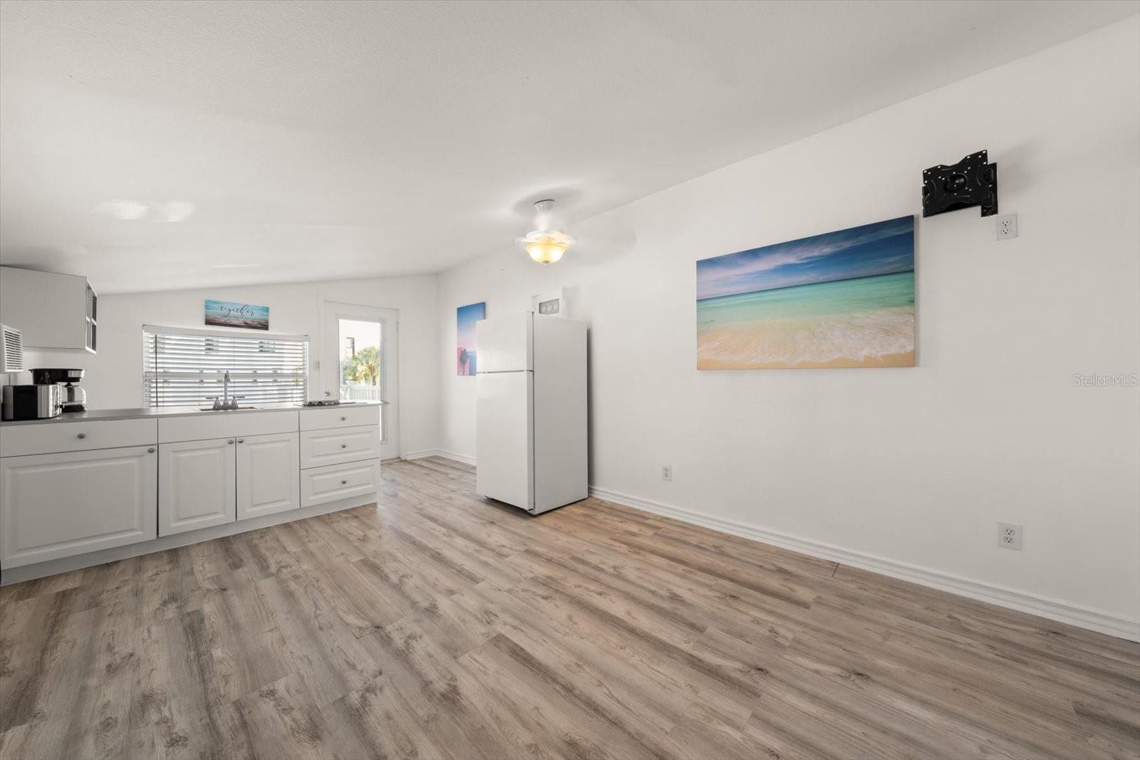115 99TH AVENUE, Treasure Island, FL 33706