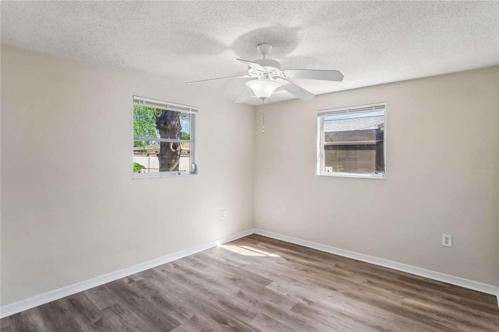 4655 48TH AVENUE N, St Petersburg, FL 33714