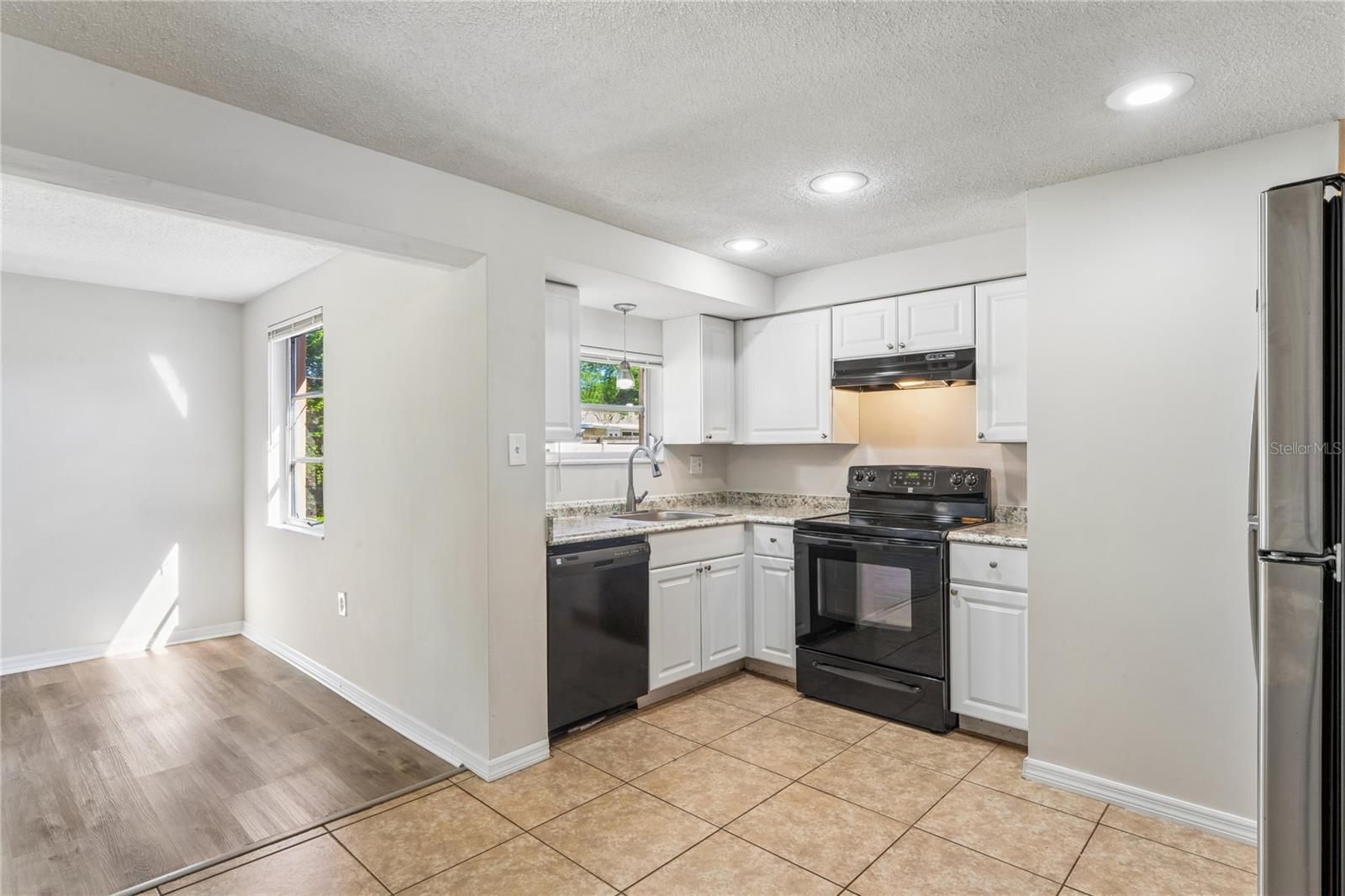 4655 48TH AVENUE N, St Petersburg, FL 33714