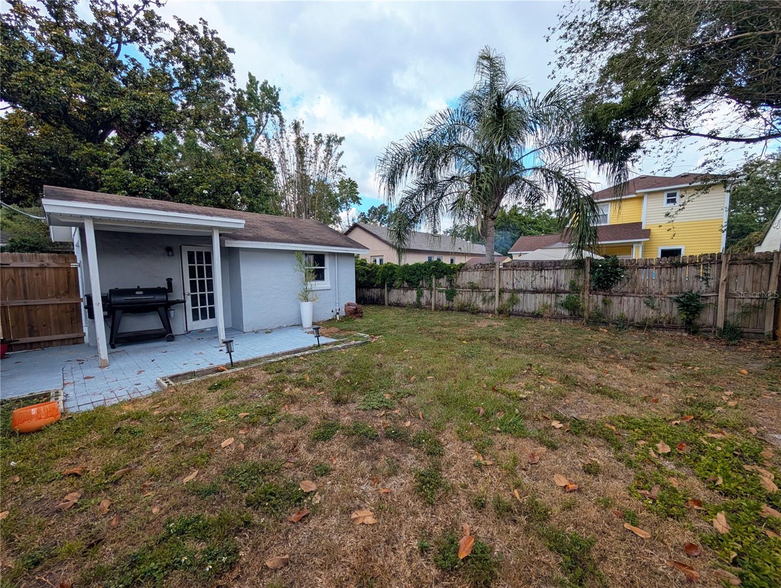 1008 E HAMILTON AVENUE, Tampa, FL 33604