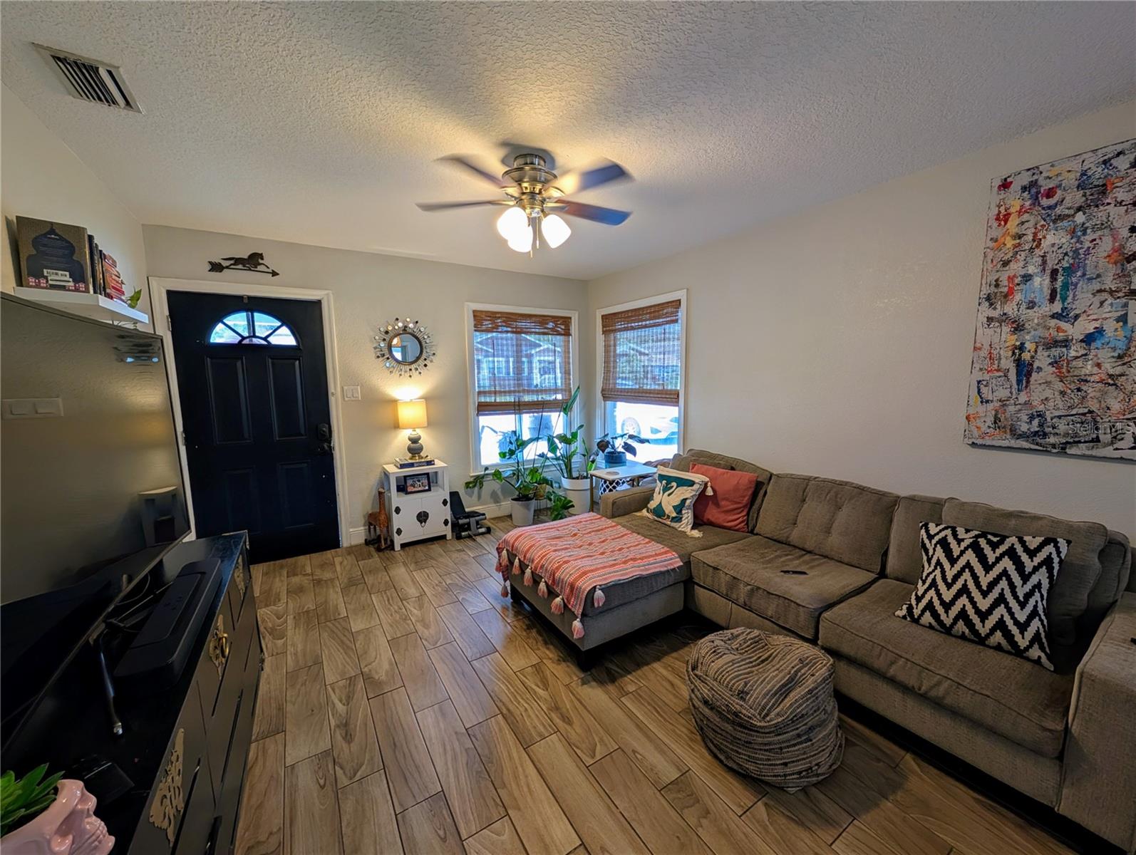 1008 E HAMILTON AVENUE, Tampa, FL 33604