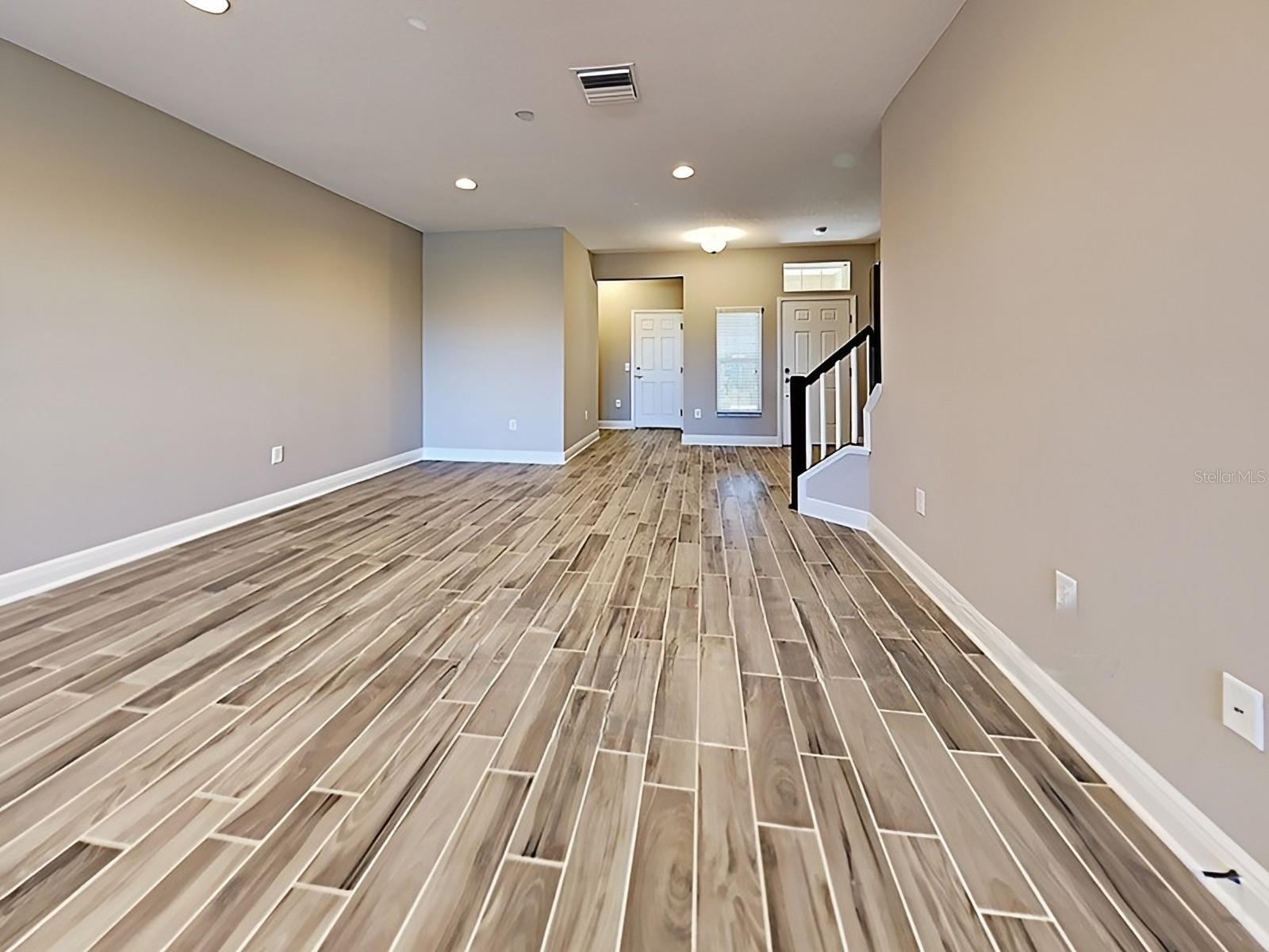 30057 SOUTHWELL LANE, Wesley Chapel, FL 33543 30057 SOUTHWELL LANE, Wesley Chapel, FL 33543