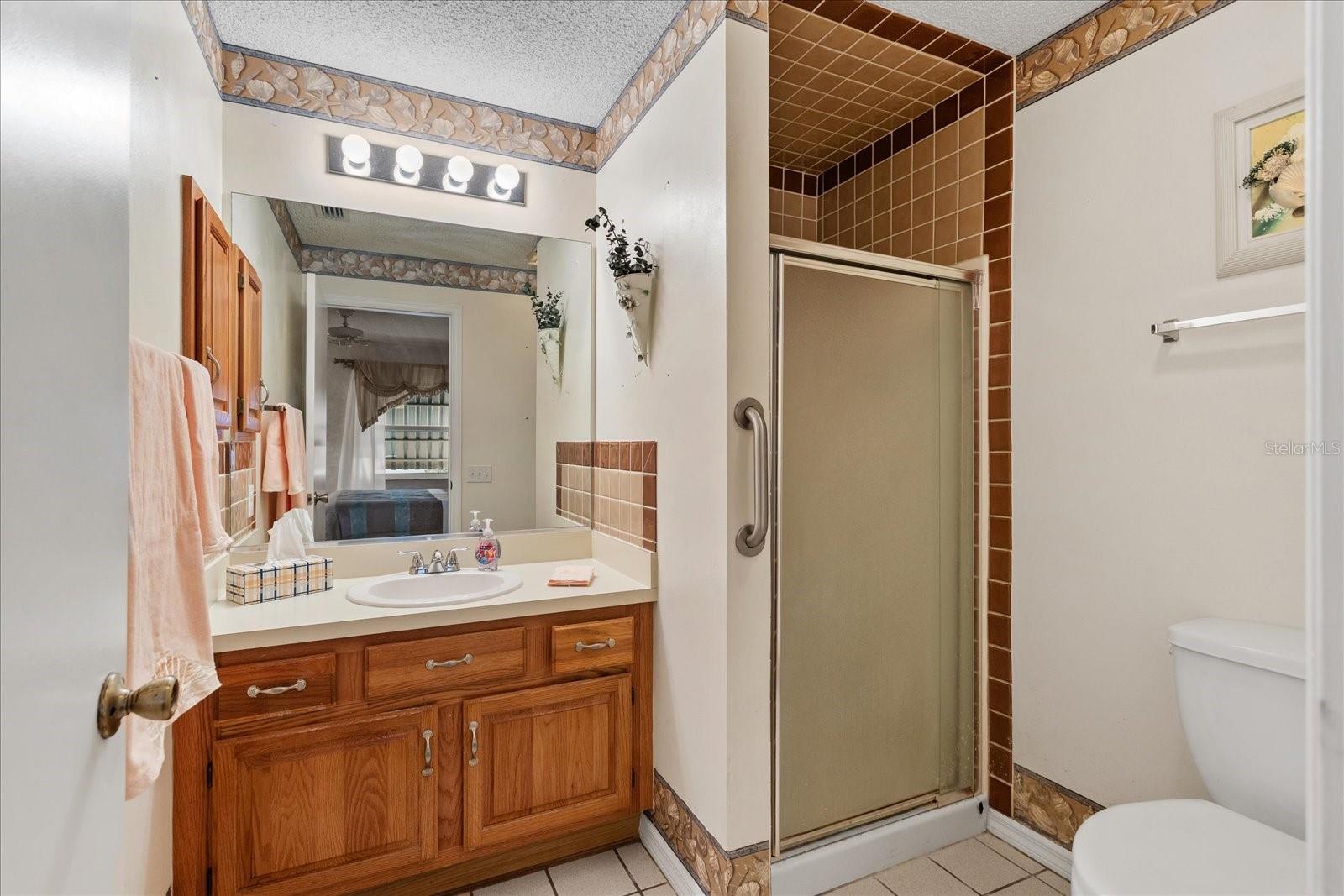 952 AVALON AVE. AVENUE, The Villages, FL 32159