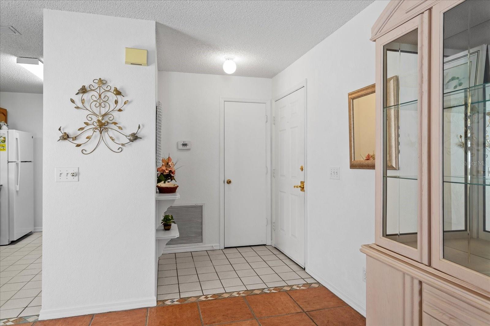 952 AVALON AVE. AVENUE, The Villages, FL 32159