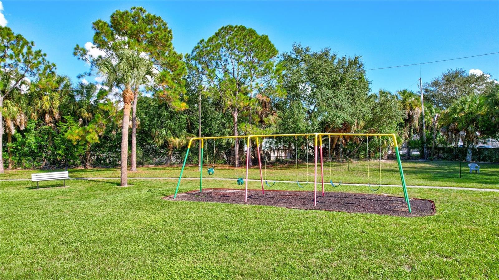 4515 LA CAPRI COURT, Tampa, FL 33611