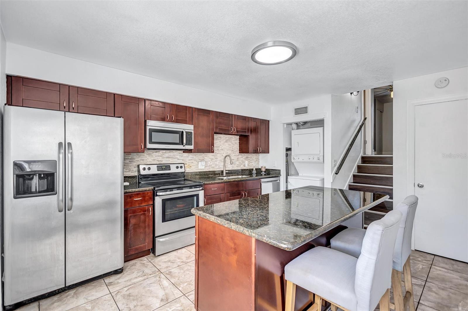 4515 LA CAPRI COURT, Tampa, FL 33611