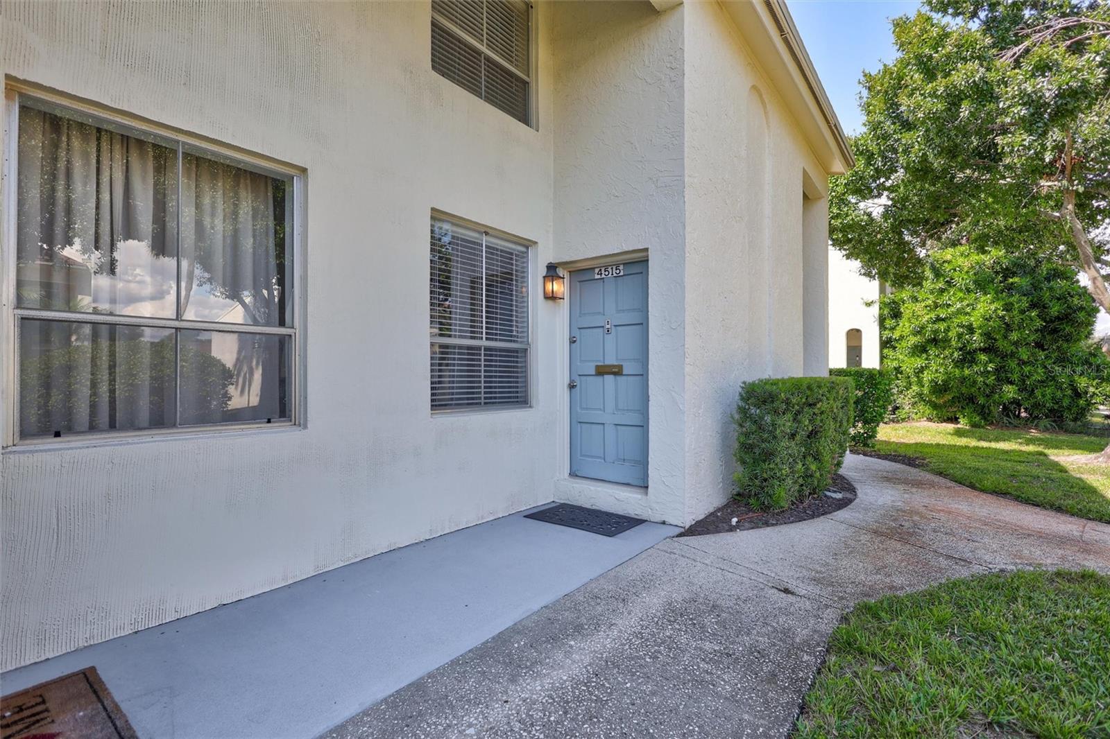4515 LA CAPRI COURT, Tampa, FL 33611