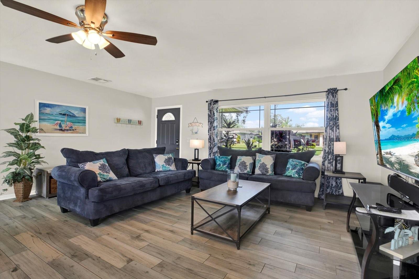 1669 CAMBRIDGE DRIVE, Clearwater, FL 33756