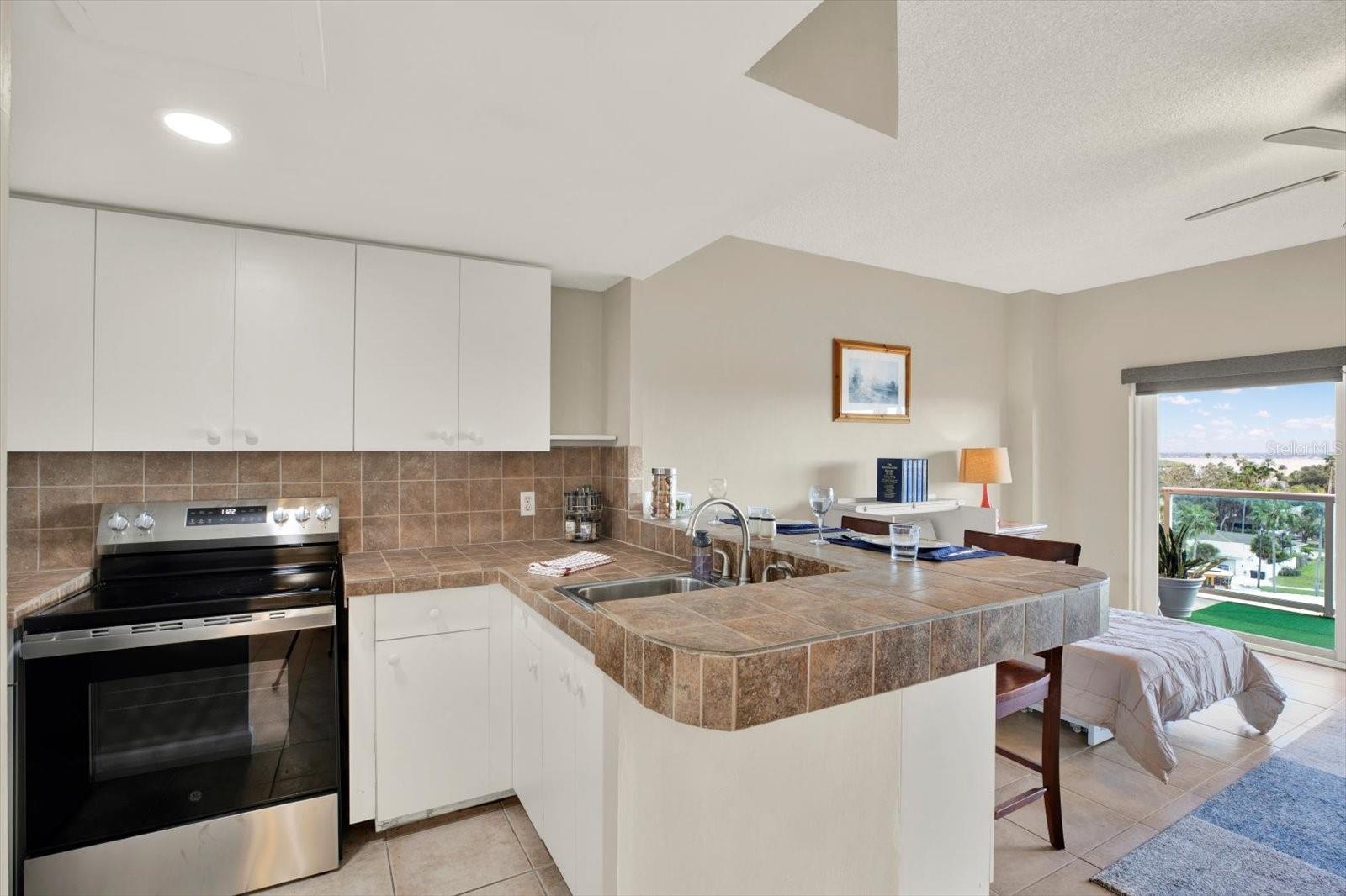 880 MANDALAY AVENUE, #C512, Clearwater Beach, FL 33767