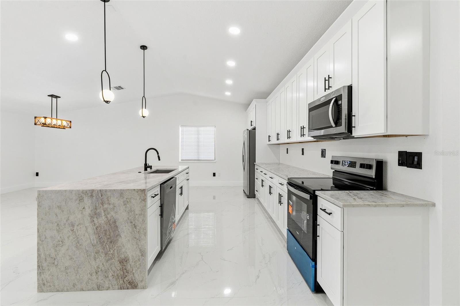 5308 BLACK PINE DRIVE, Tampa, FL 33624