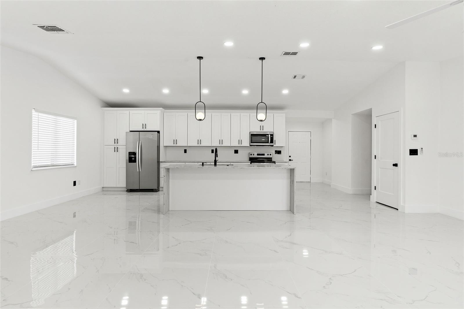 5308 BLACK PINE DRIVE, Tampa, FL 33624