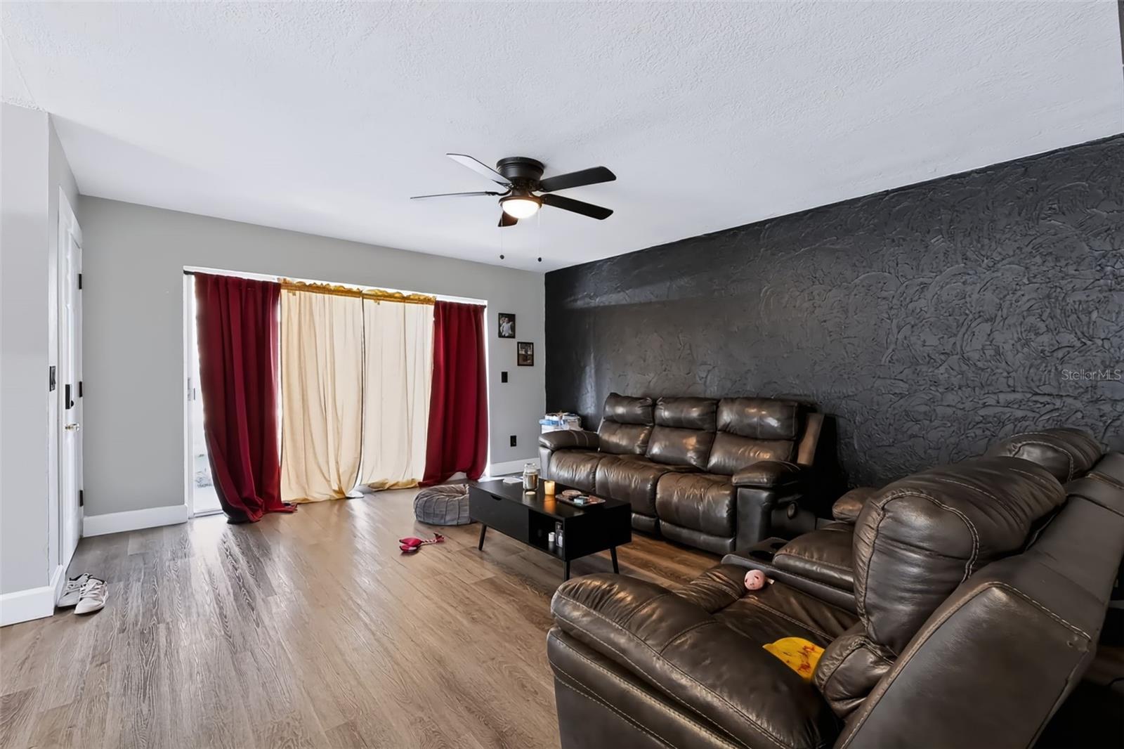 1169 2ND AVENUE NE, Largo, FL 33770