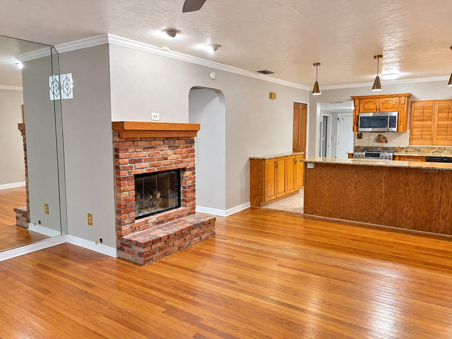 1146 30TH AVENUE N, St Petersburg, FL 33704