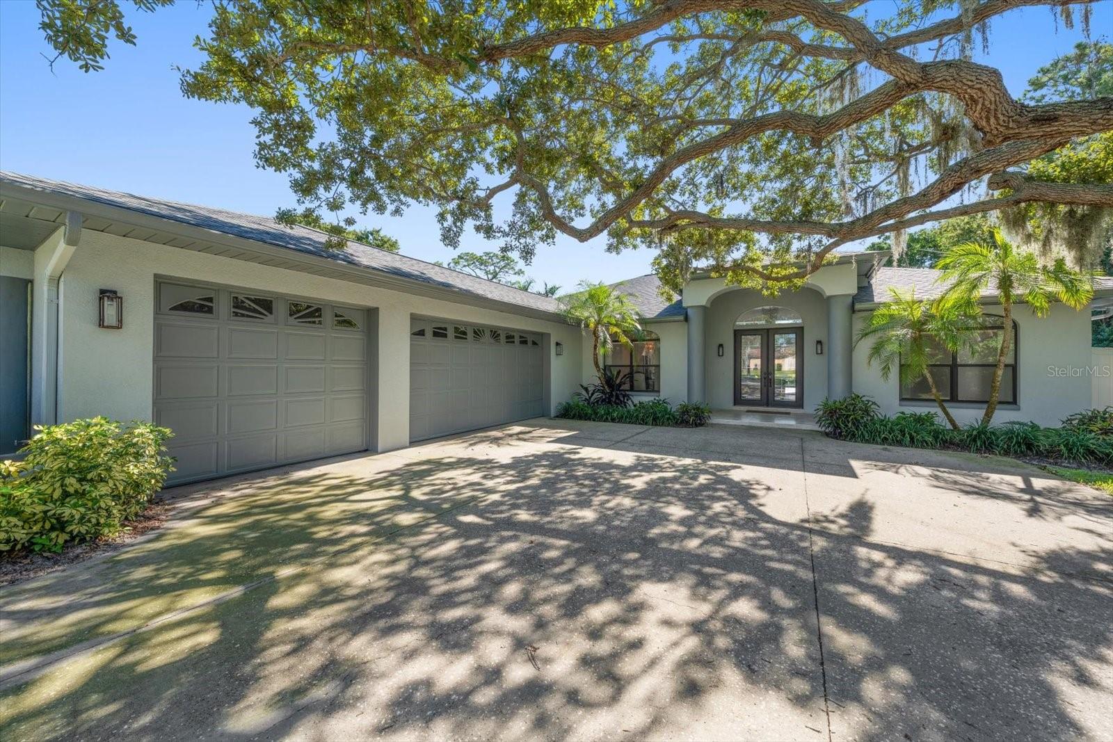 2265 KENT DRIVE, Largo, FL 33774
