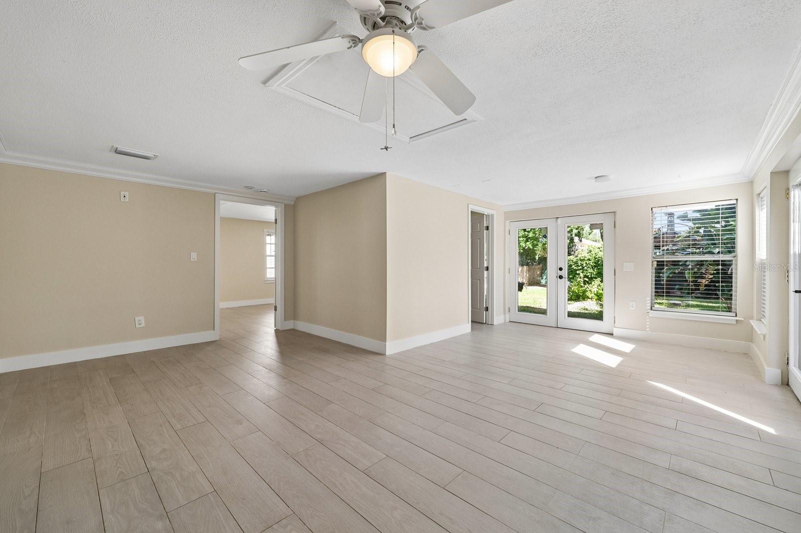 7321 CANAL BOULEVARD, Tampa, FL 33615