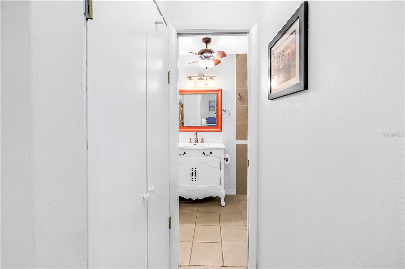 Bedroom 2 Bathroom