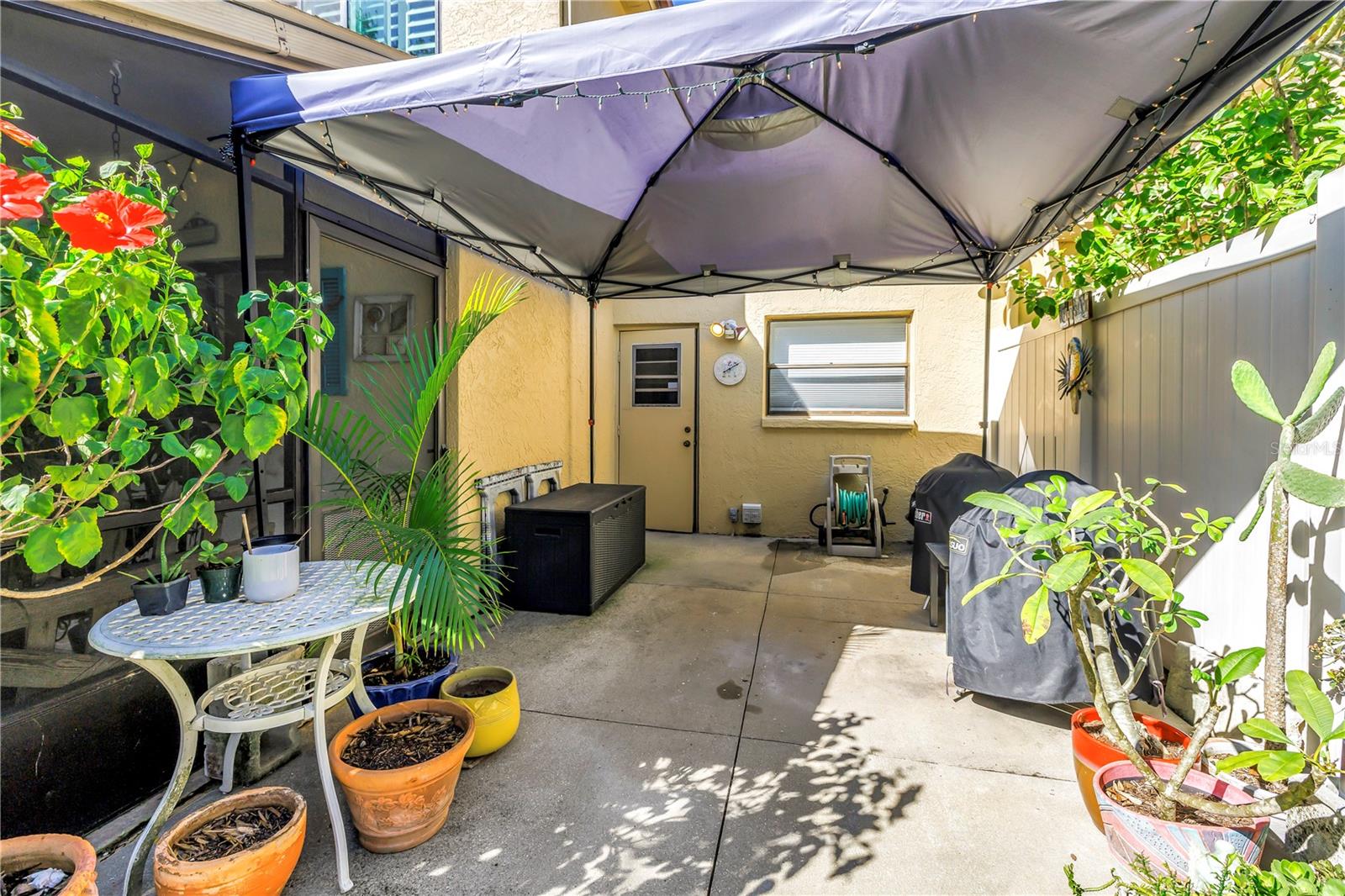 8473 17TH STREET N, St Petersburg, FL 33702