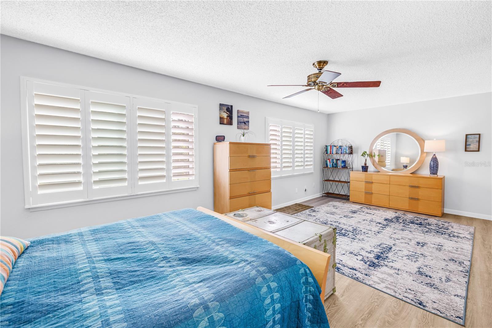 8473 17TH STREET N, St Petersburg, FL 33702
