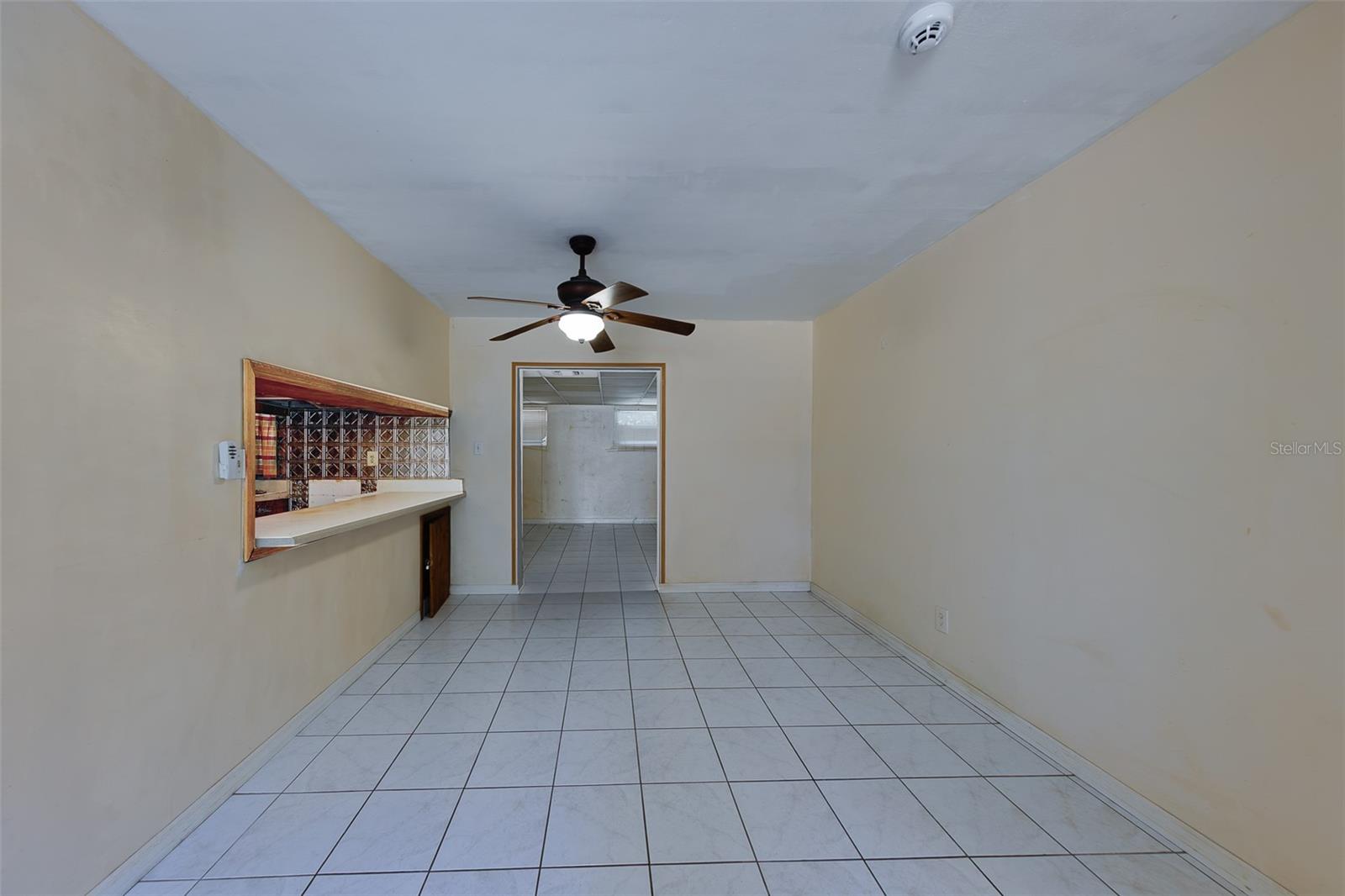 811 69TH AVENUE S, St Petersburg, FL 33705