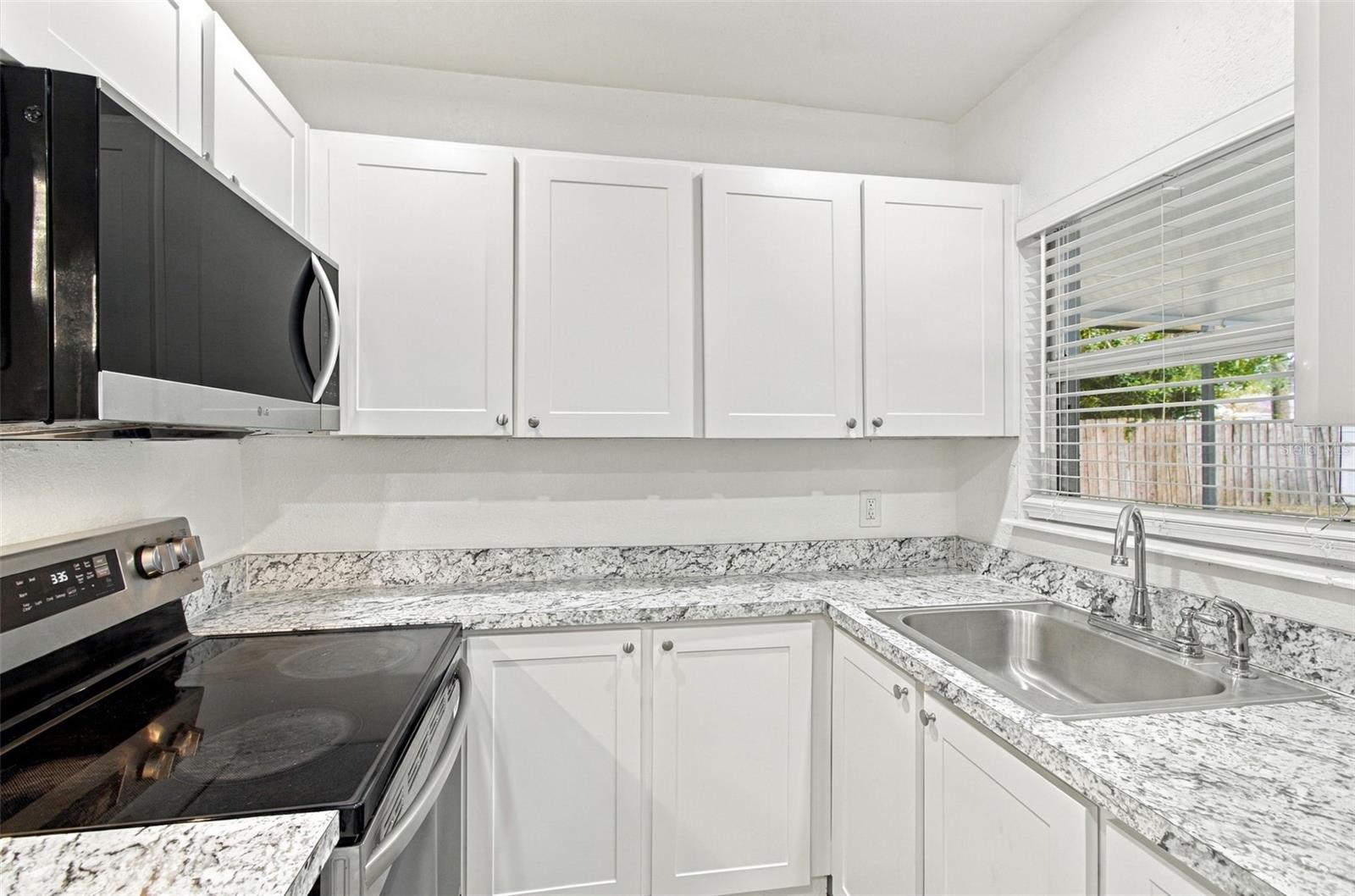 4730 W WALLCRAFT AVENUE, Tampa, FL 33611
