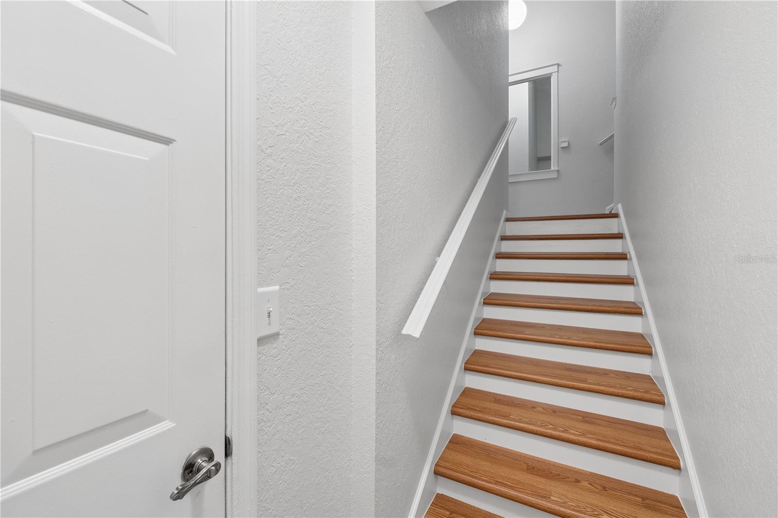 752 CORAL REEF DRIVE, Tampa, FL 33602