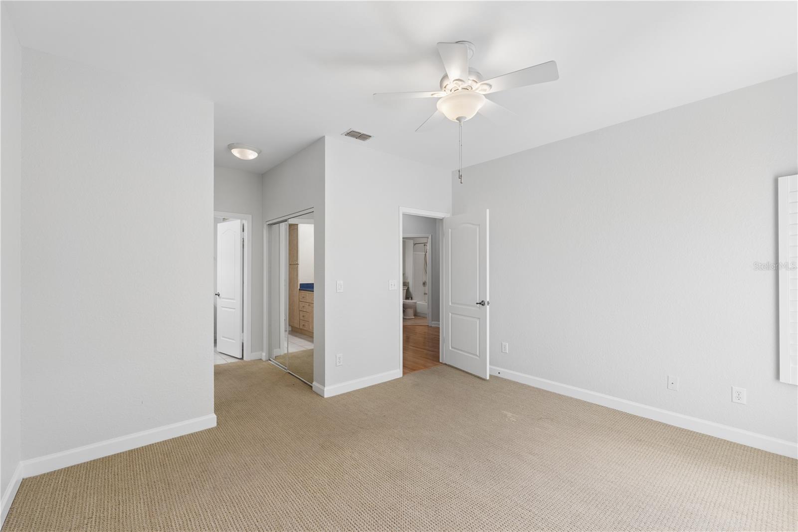 752 CORAL REEF DRIVE, Tampa, FL 33602