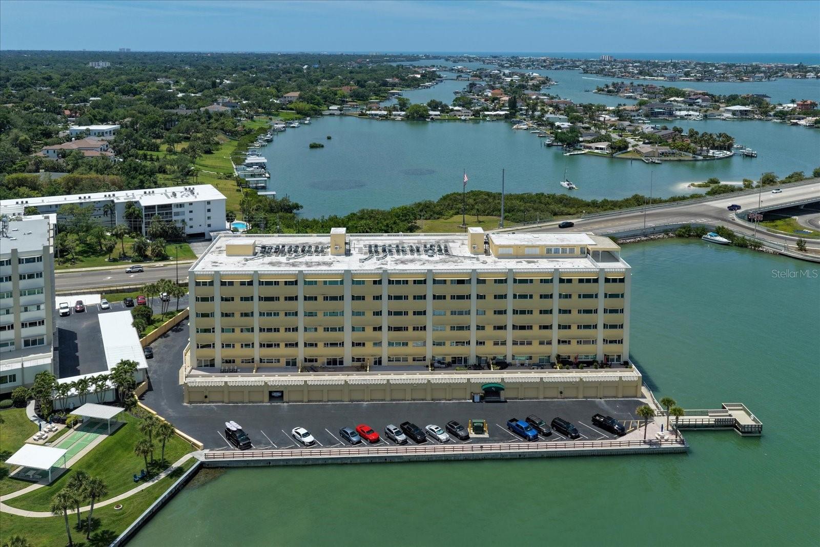 100 BLUFF VIEW DRIVE, #506C, Belleair Bluffs, FL 33770 100 BLUFF VIEW DRIVE, #506C, Belleair Bluffs, FL 33770