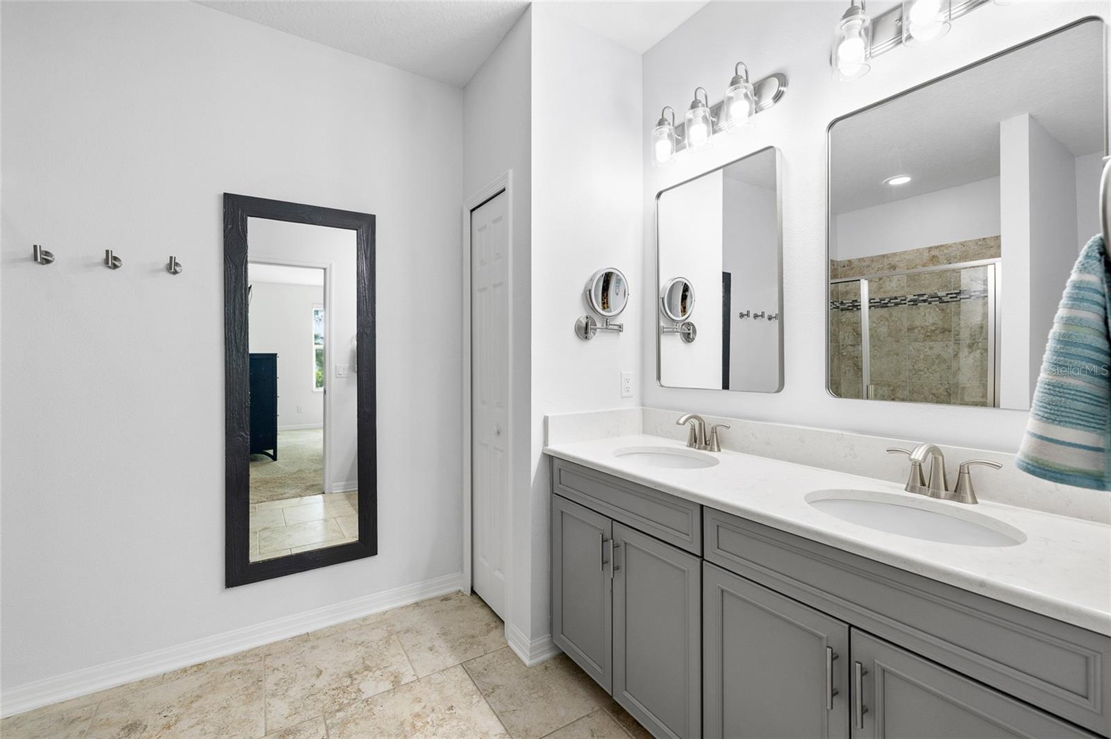 11424 CROWNED SPARROW LANE, Tampa, FL 33626