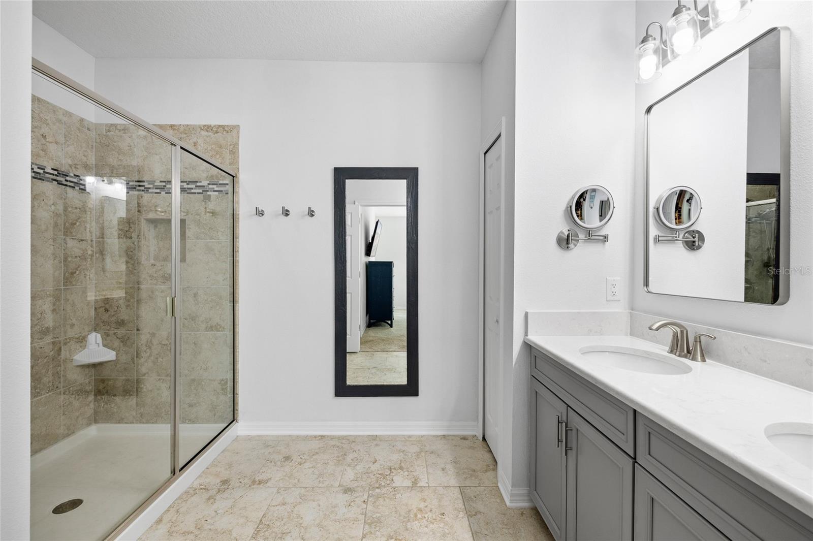 11424 CROWNED SPARROW LANE, Tampa, FL 33626
