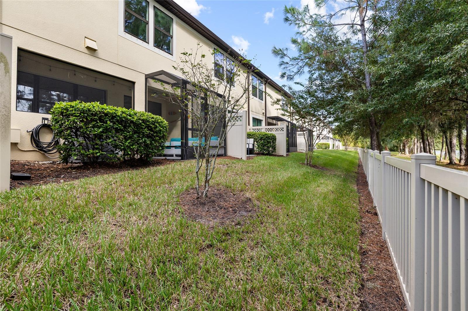 11424 CROWNED SPARROW LANE, Tampa, FL 33626