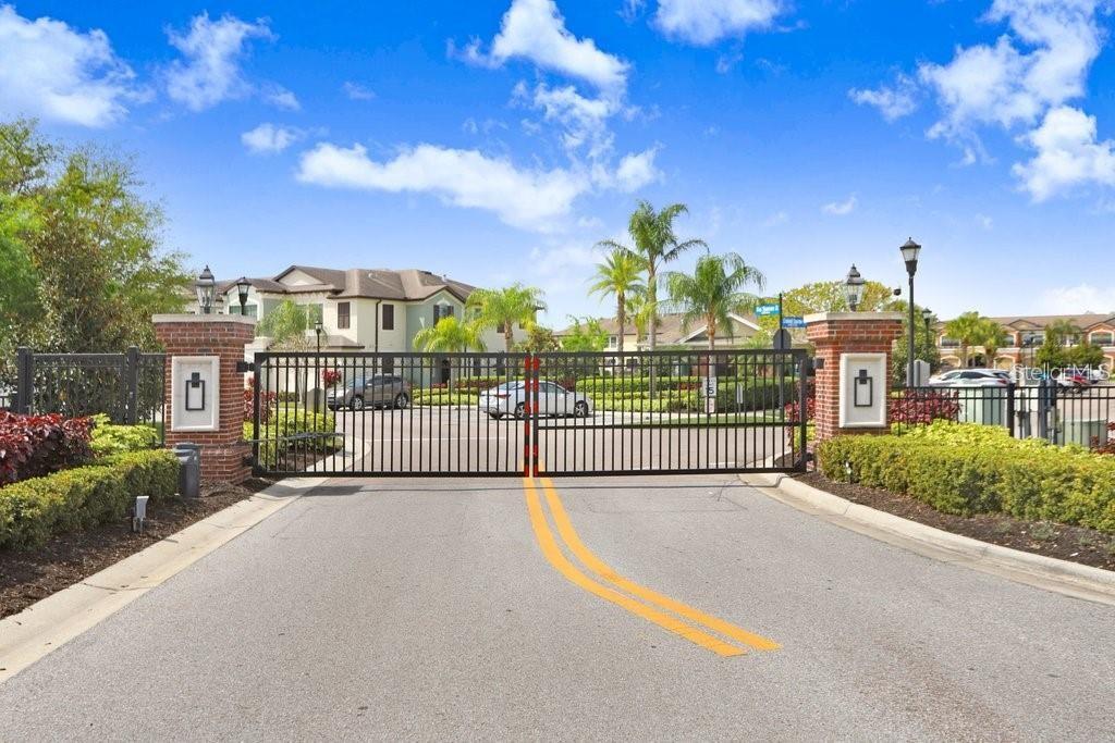 11424 CROWNED SPARROW LANE, Tampa, FL 33626
