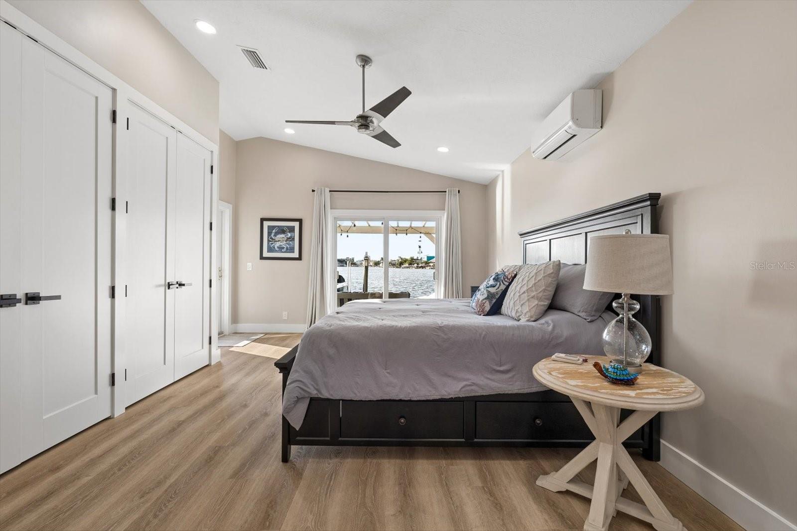 112 WALL STREET, Redington Shores, FL 33708