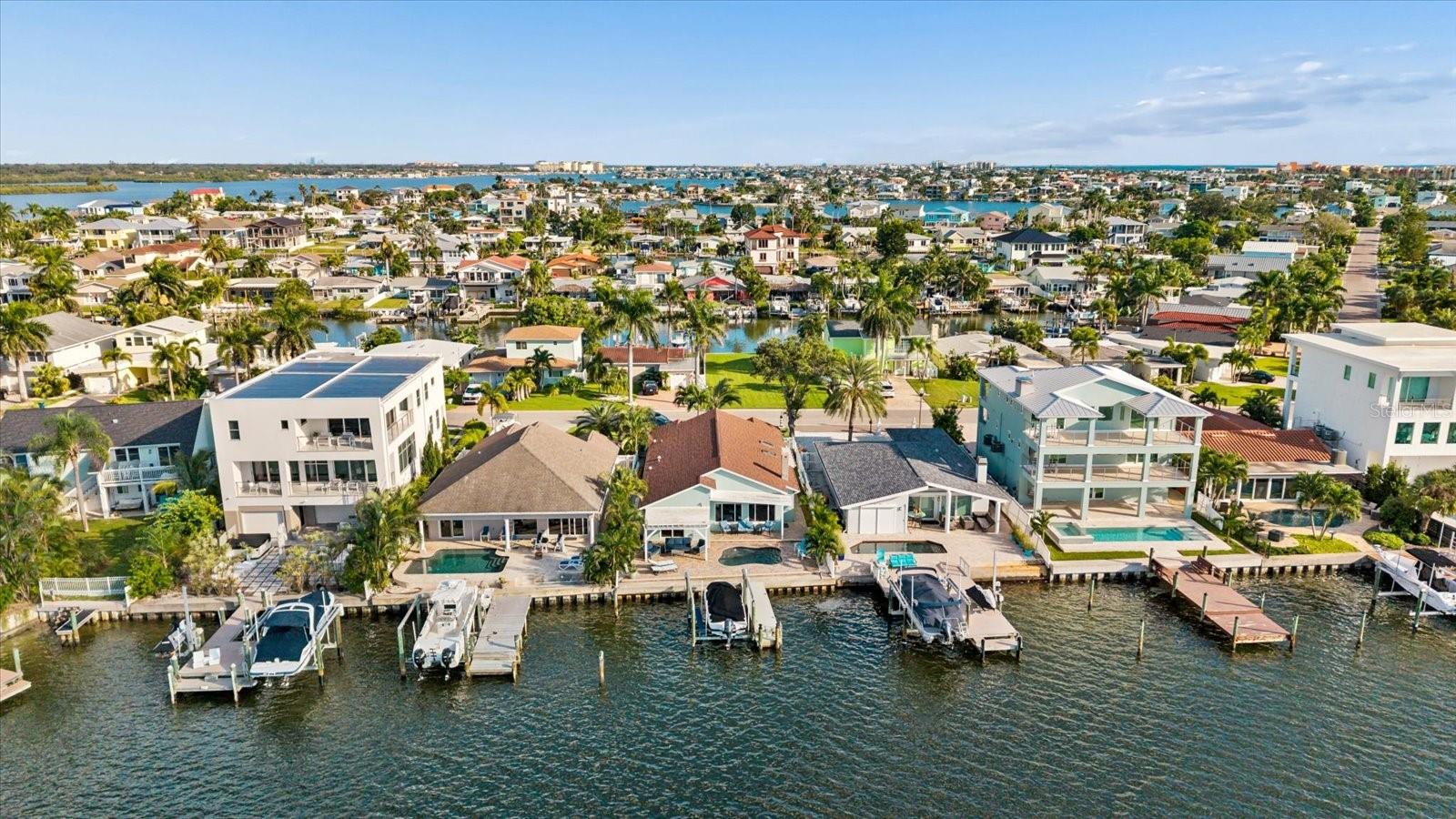112 WALL STREET, Redington Shores, FL 33708