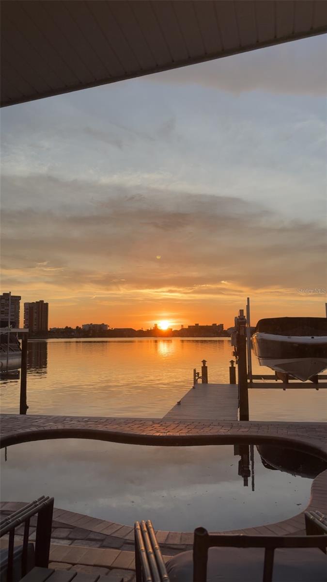 112 WALL STREET, Redington Shores, FL 33708
