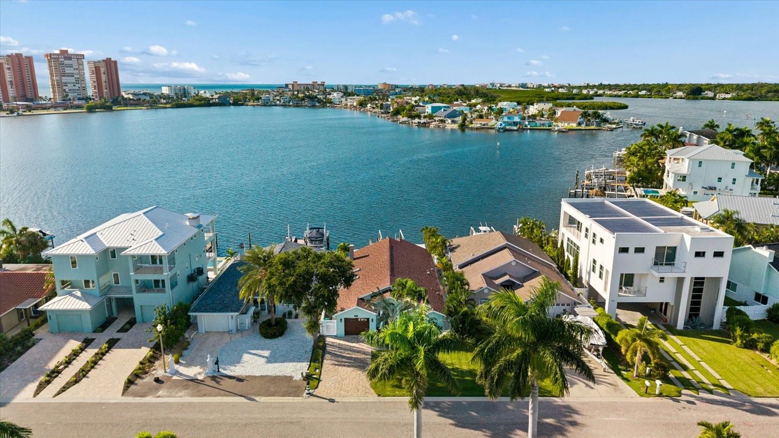 112 WALL STREET, Redington Shores, FL 33708